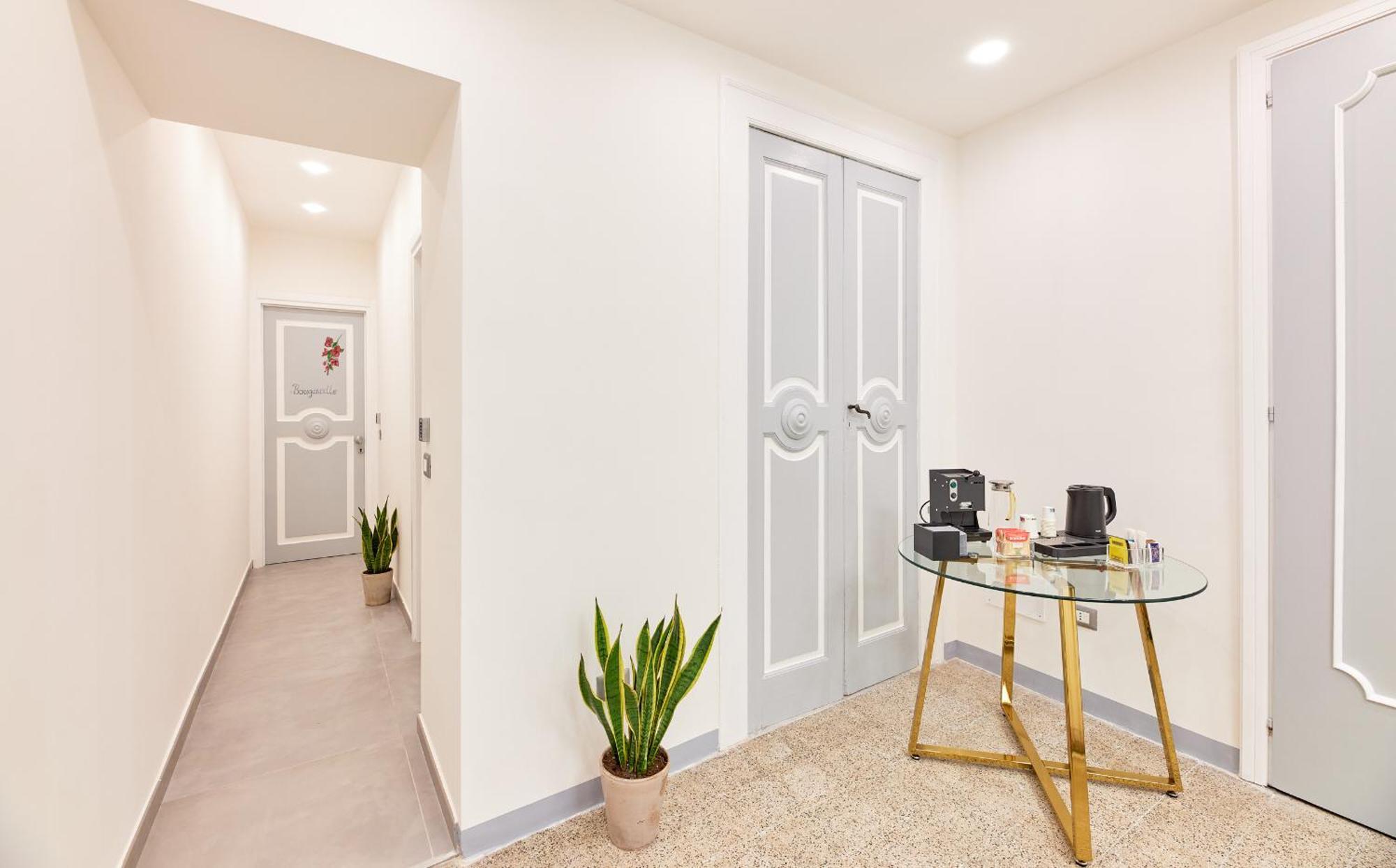 カステッラバーテ Residenza D'Epoca Tamaraアパートホテル エクステリア 写真