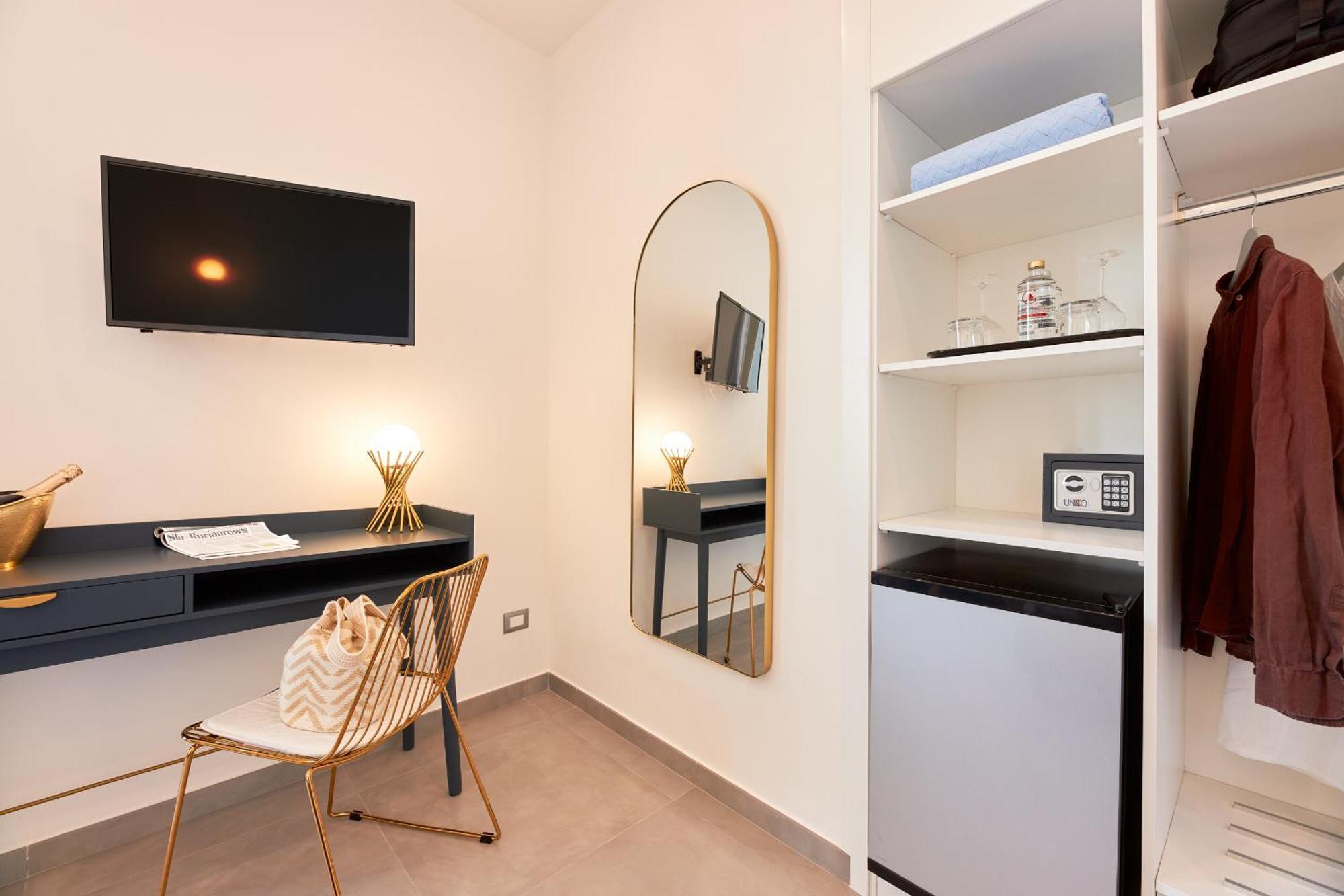 カステッラバーテ Residenza D'Epoca Tamaraアパートホテル エクステリア 写真